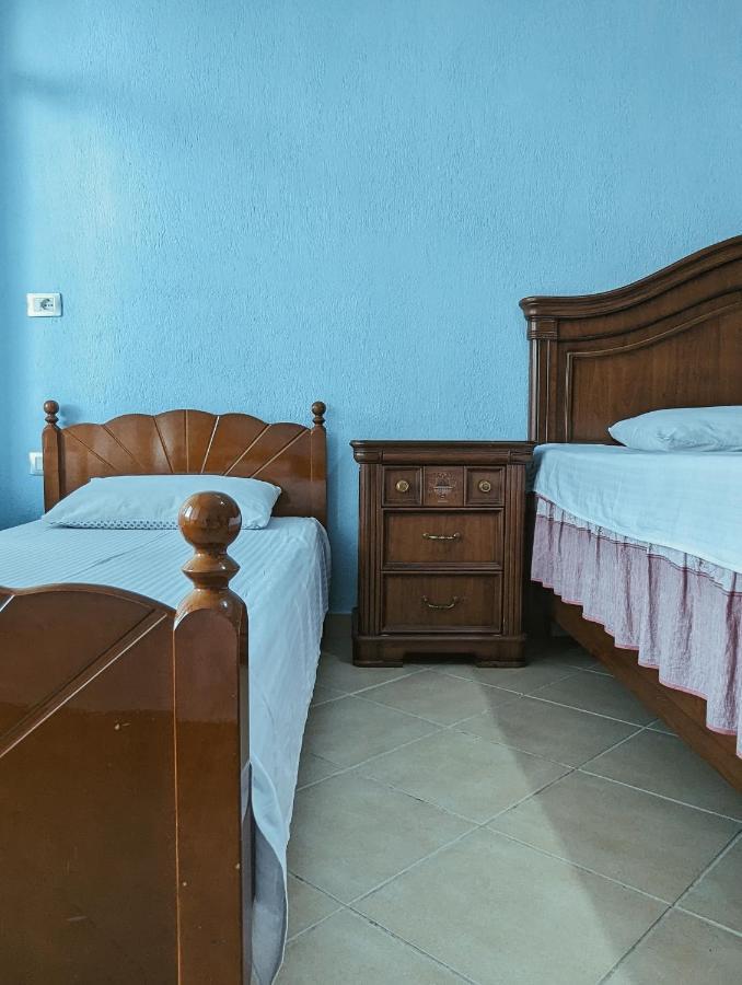 Vila Vadeha Pogradec Exterior photo